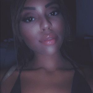 Meet your Posher, Shari